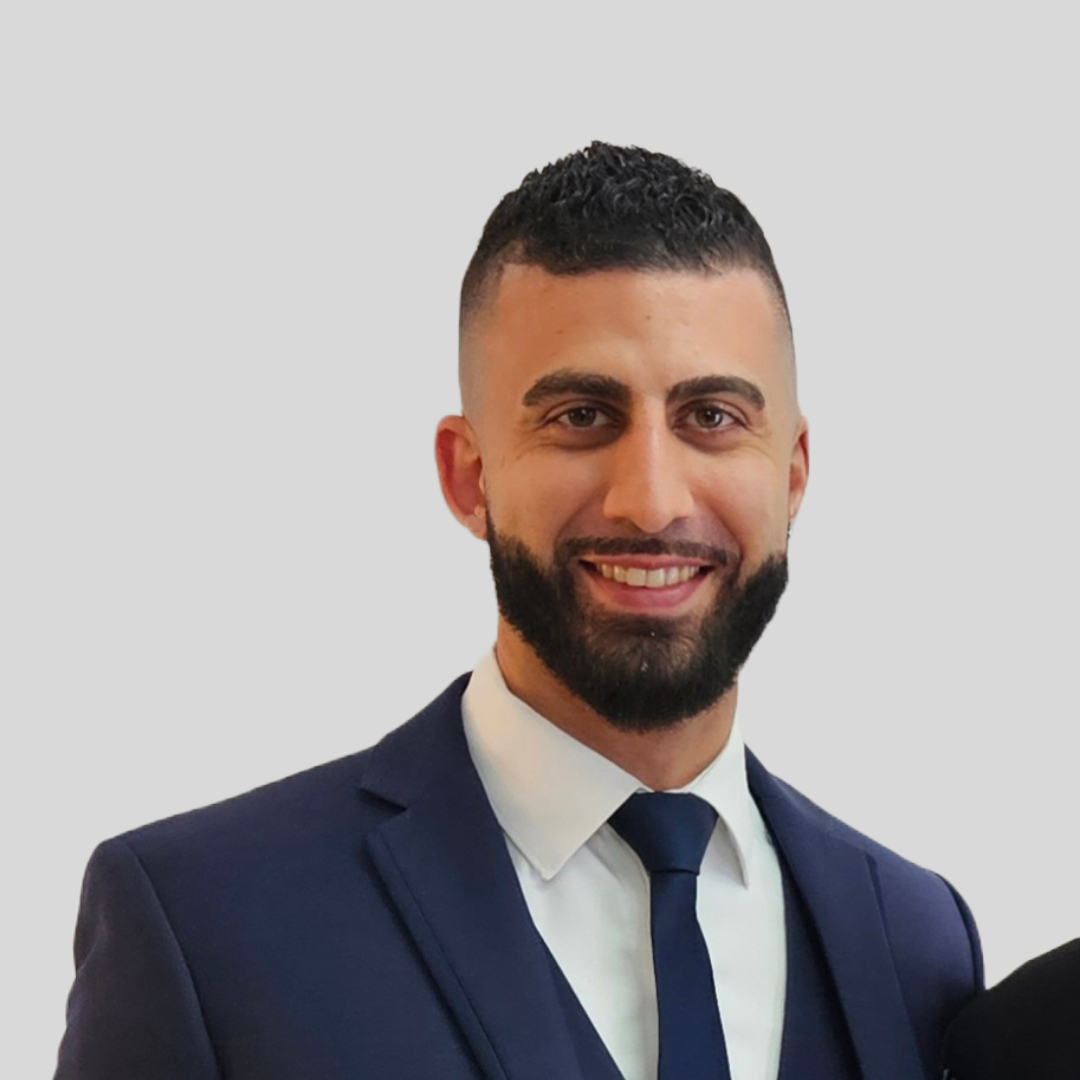 Portrait de David Krikorian, coach de vente pour conseillers en sécurité financière à Montréal.